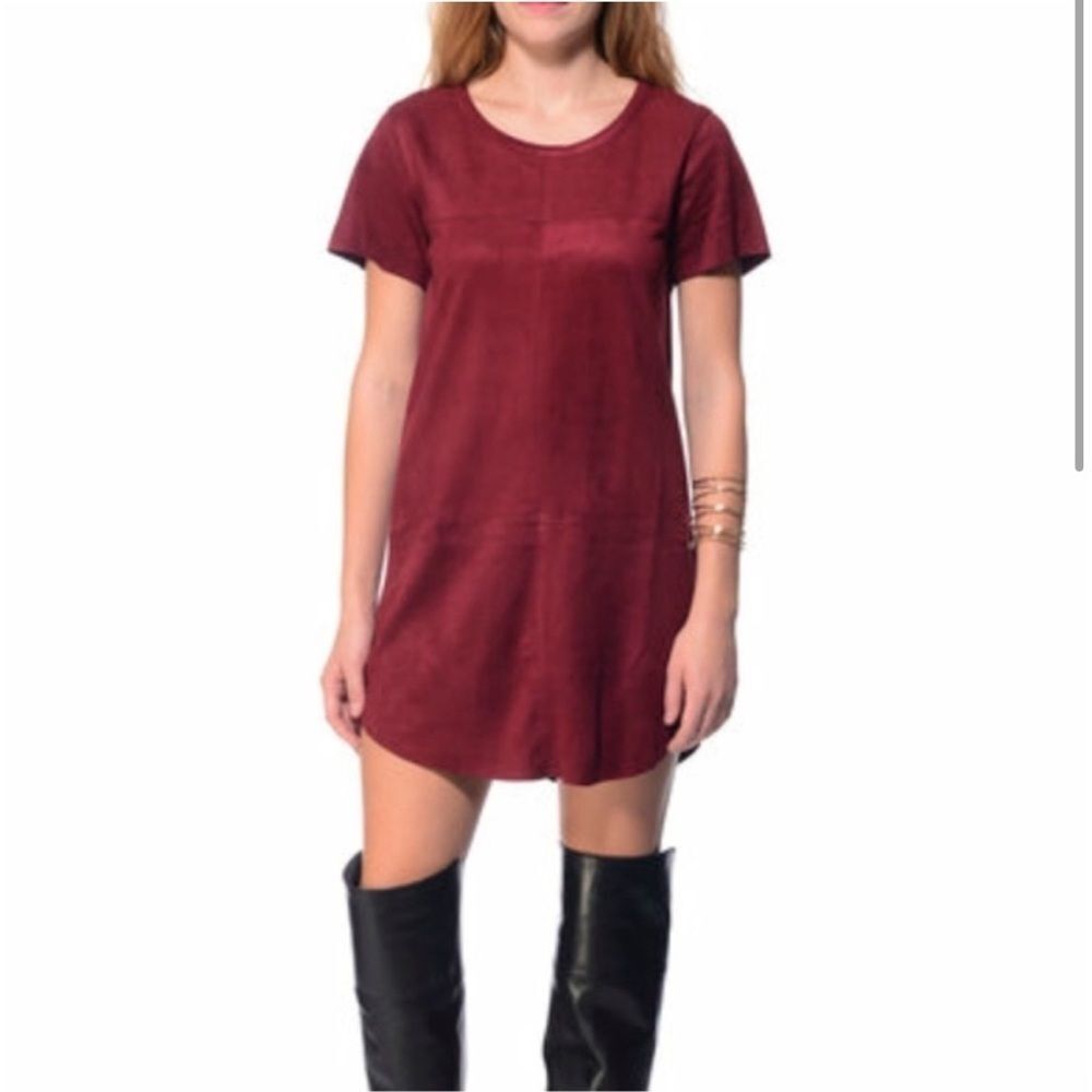 OLIVACEOUS Burgundy Suede-feel Short Sleeve Tee Shirt Dress Medium